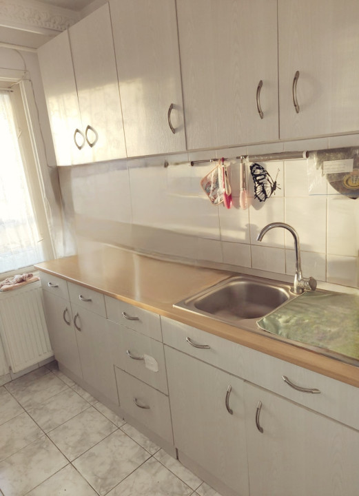 Apartament 3 camere, decomandat, etajul 12/14, Bloc Gioconda