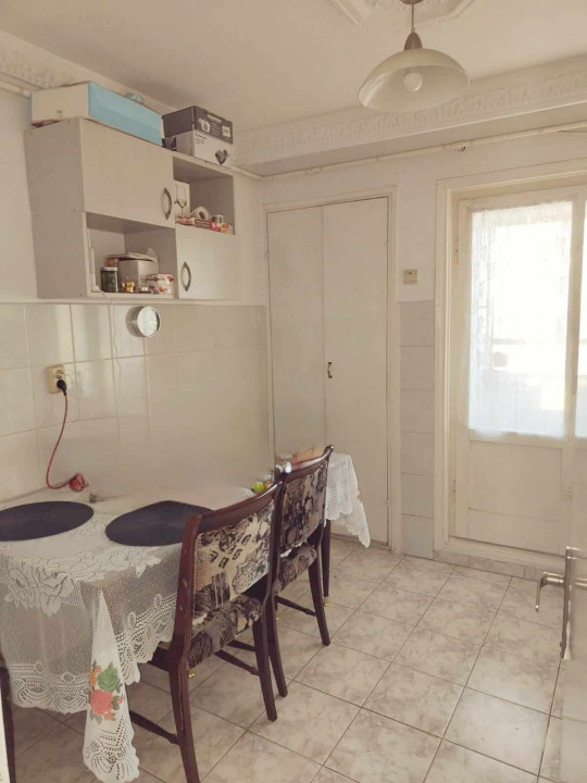 Apartament 3 camere, decomandat, etajul 12/14, Bloc Gioconda