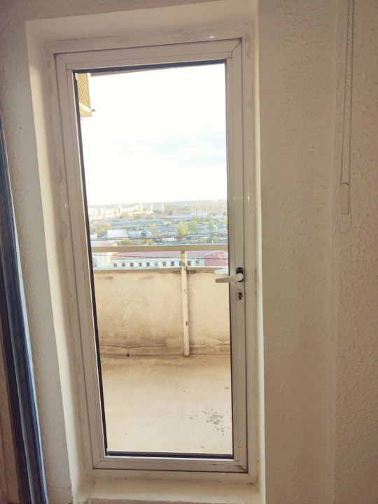 Apartament 3 camere, decomandat, etajul 12/14, Bloc Gioconda