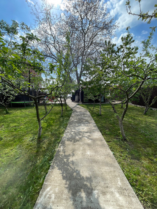 Casă spațioasă, complet mobilată, cu teren generos – Florești, Prahova