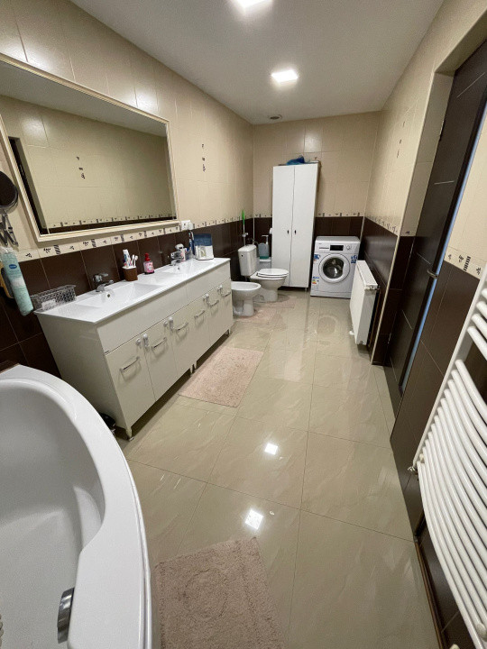 Casă spațioasă, complet mobilată, cu teren generos – Florești, Prahova