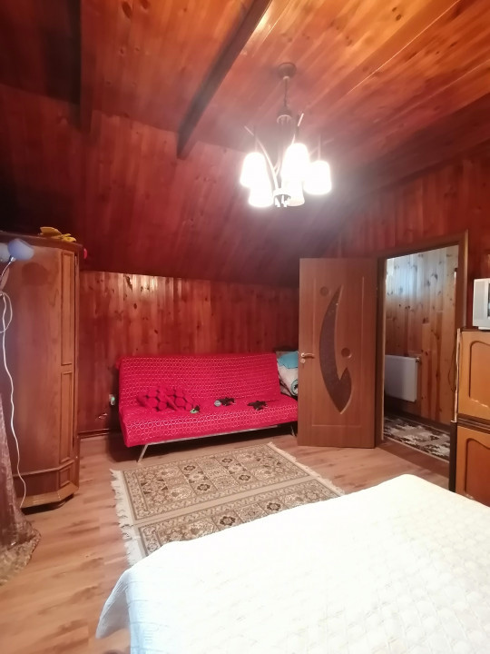 Imobil regim de inaltime p+m, Comarnic