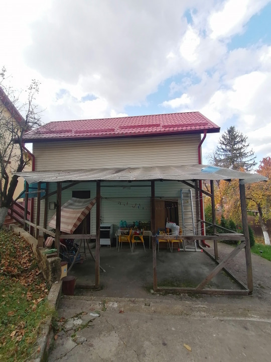 Imobil regim de inaltime p+m, Comarnic