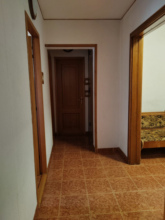 Apartament, 2 camere, decomandat, Piata Mihai Viteazu, 3/4
