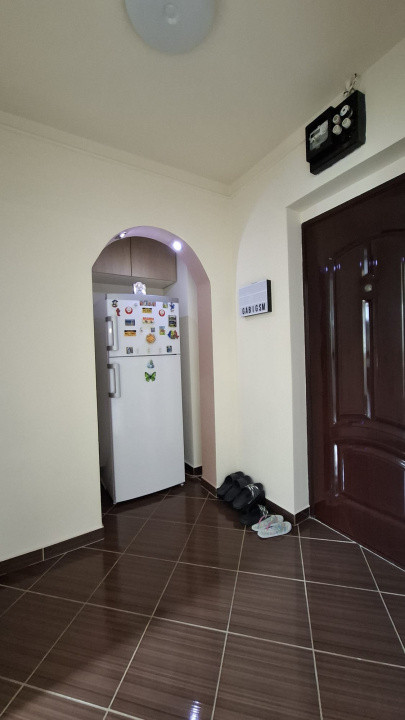 Apartament 3 camere, zona Vest