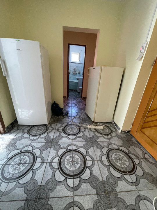 Apartament 2 camere, decomandat, etajul 9/10, Lamaita Vest