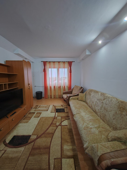 Apartament 2 camere, etaj 3/4, zona Republicii Ploiesti 