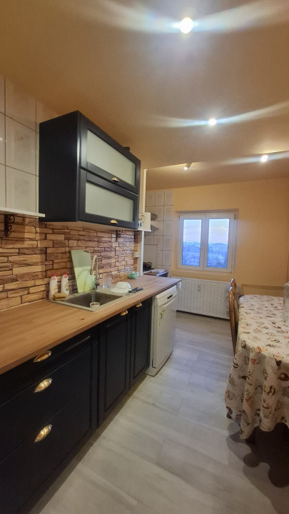 Vanzare apartament 3 camere, ultracentral