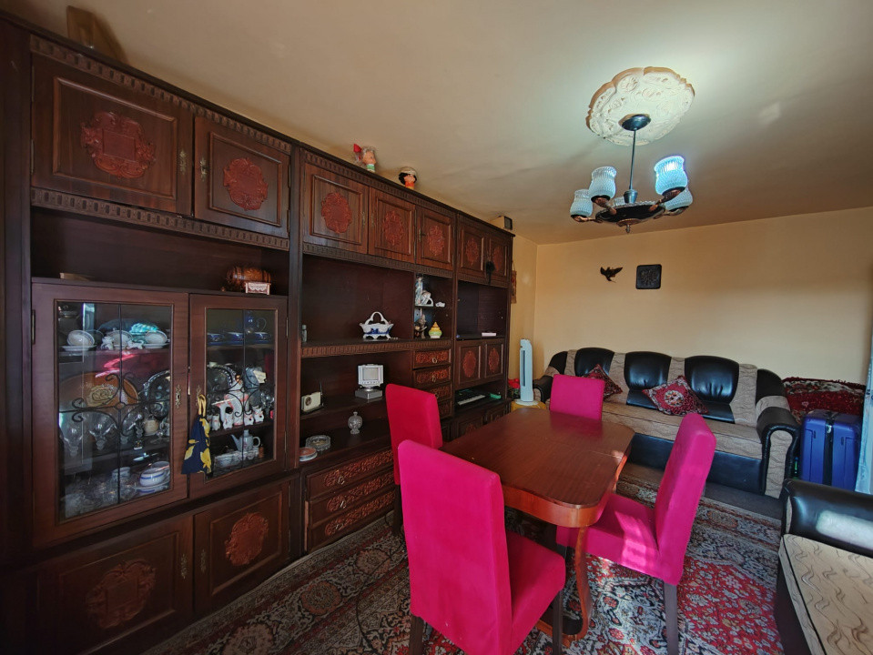 Apartament 2 camere, decomandat, Păltiniș, 4/4