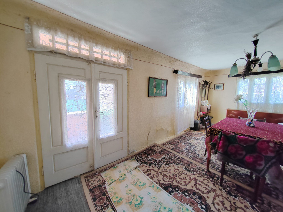 Teren generos cu deschidere 17 ml la stradă + casa– Vadul Părului, Albești, PH