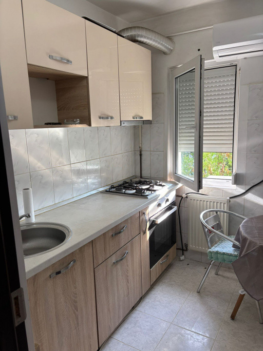 Apartament 2 camere, Ploiești Vest, Ideal investiție( chiriaș existent) 