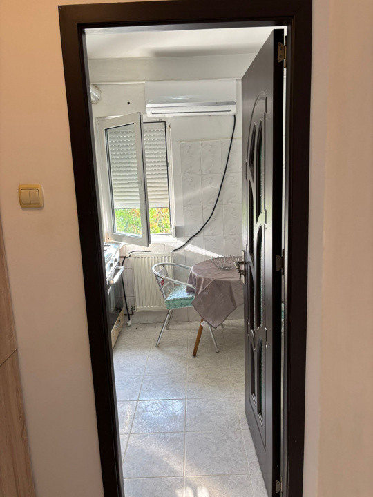 Apartament 2 camere, Ploiești Vest, Ideal investiție( chiriaș existent) 