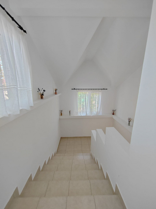 Casa 5 camere, regim de înălțime p+1, Bereasca, Ploiesti 