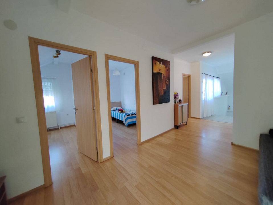 Casa 5 camere, regim de înălțime p+1, Bereasca, Ploiesti 