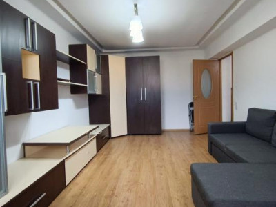 Garsoniera 37 mp utili, etaj 5 din 6, zona Marasesti