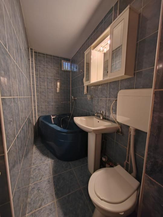 Garsoniera etaj 1 din 3, zona Sud, complet mobilat și utilat